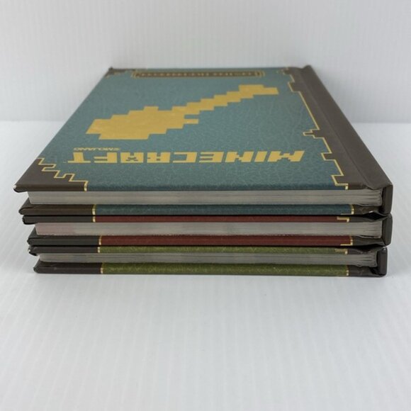 Minecraft Handbooks Hardcover Set of 3 Beginner's Construction Redstone - Picture 7 of 15